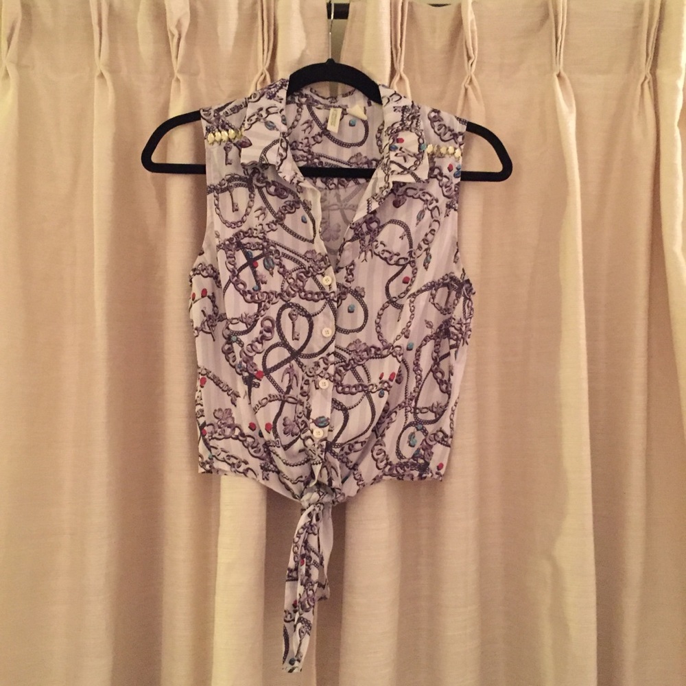 Chain Patterned with Rhinestones Button & Tie Tank